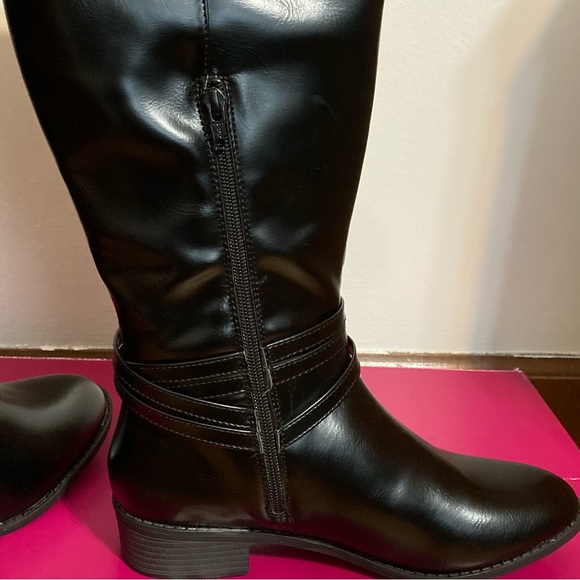 2-Tone Tall Riding-Style Boots - Picture 10 of 16